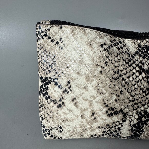 Victoria’s Secret Snake Print Cosmetic Bag - Picture 6 of 15